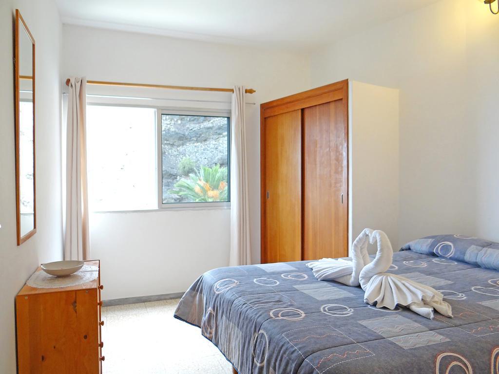 Apartamentos Dominguez Calera Exterior photo